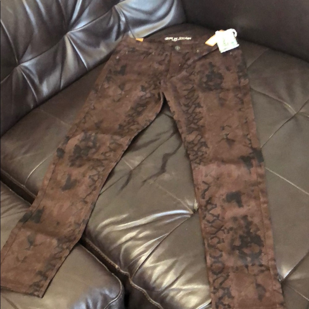 Snake print jeans!